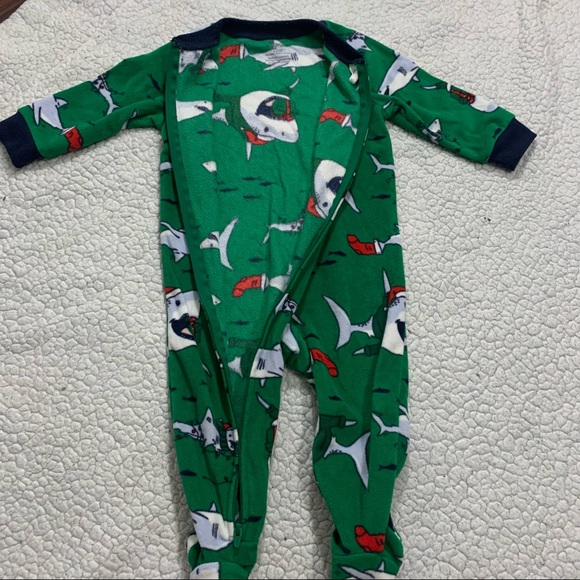 CARTER’S 1-Piece Green Christmas Shark Santa Holiday Fleece Footie PJs 12M - Picture 7 of 12